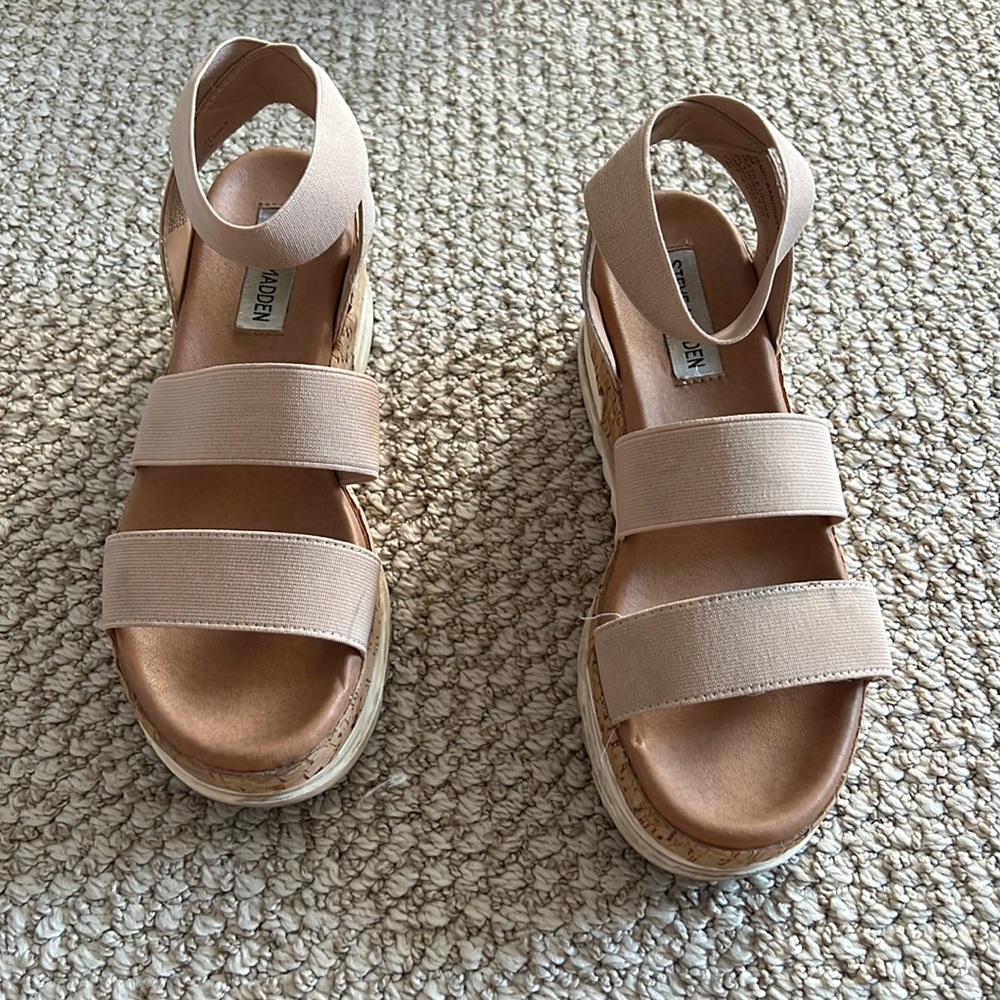 Steve Madden Platform Sandal